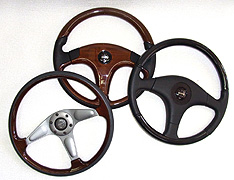 MOMO STEERING WHEEL VINTAGE